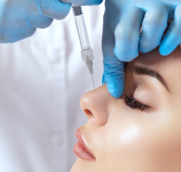 Aplicação de Botox / Toxina Botulínica